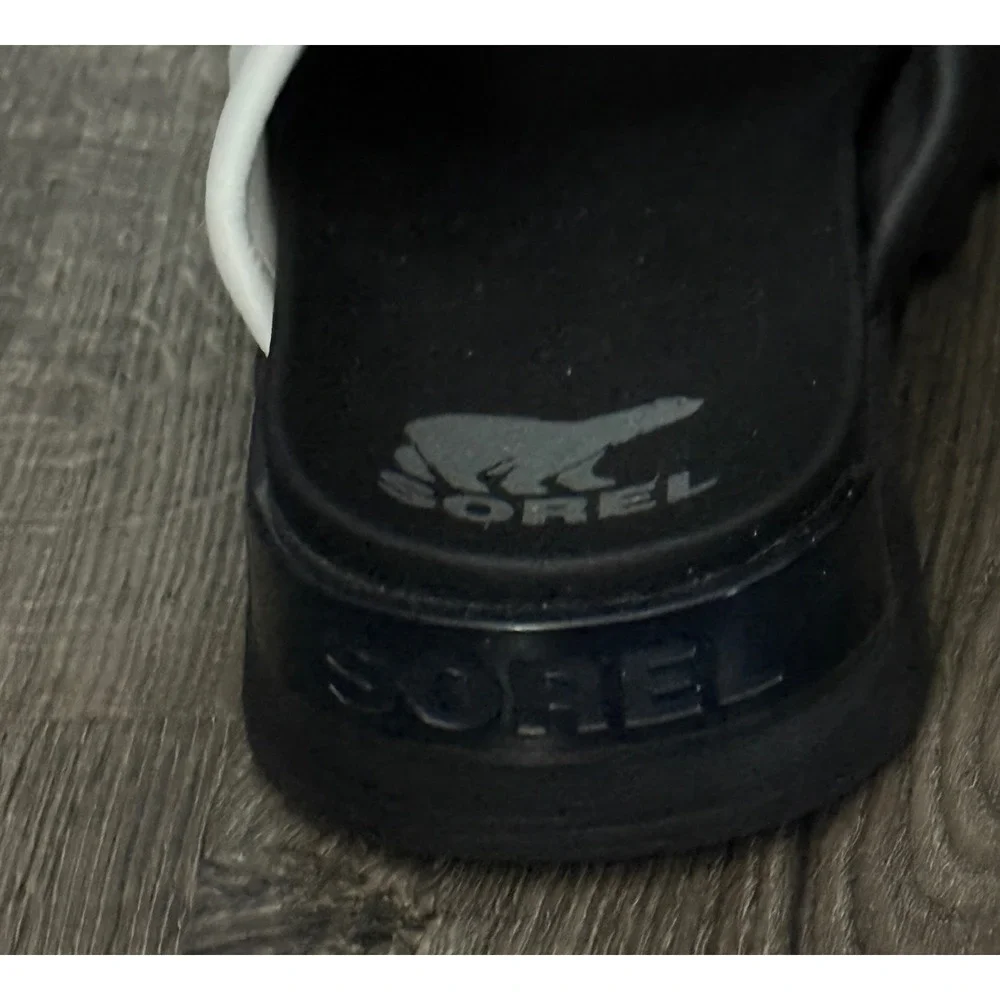 Sorel Cameron Flatform Black/White Slip on‎ Sz 7